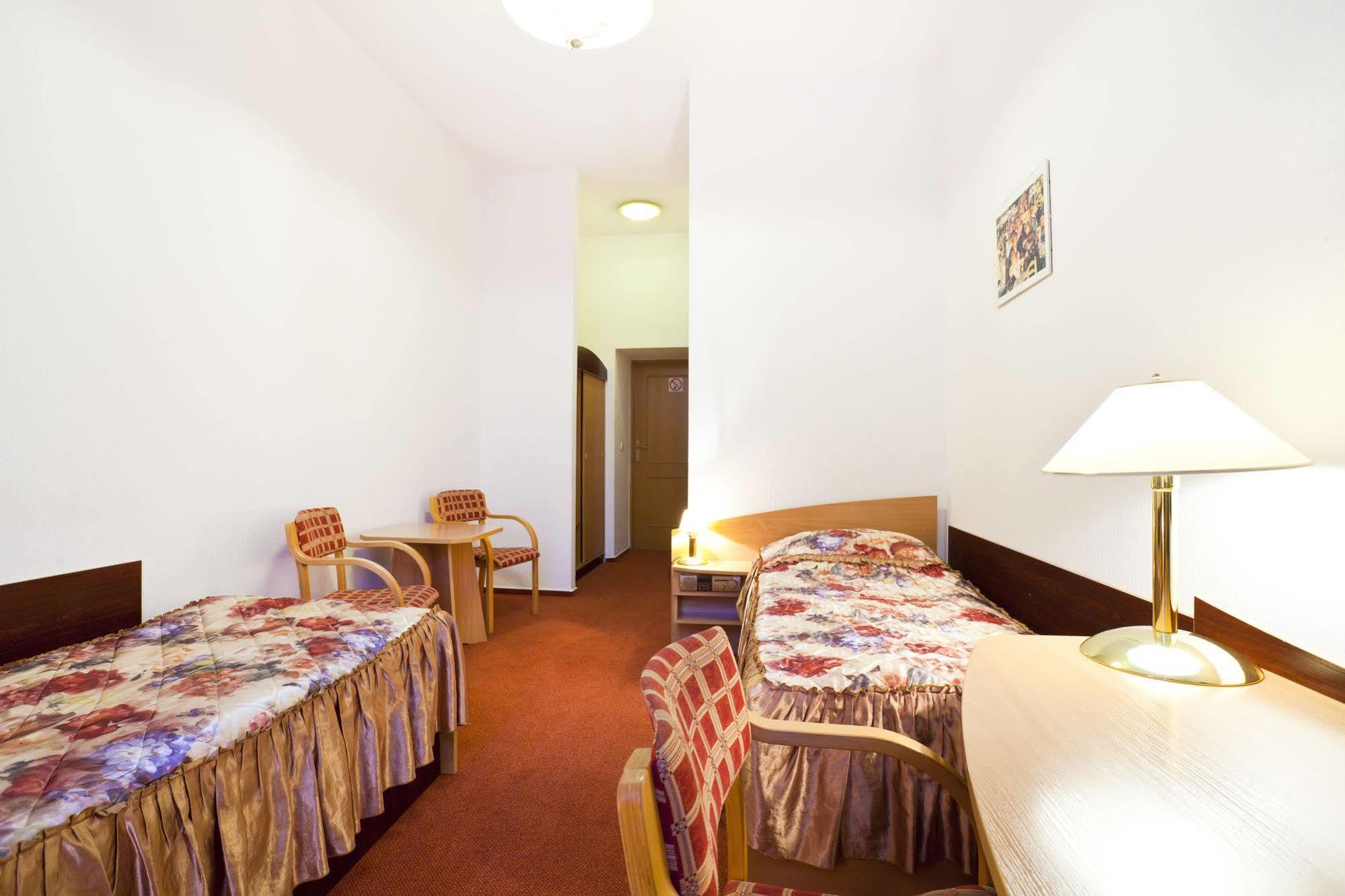 Aiden By Best Western Lodz Buitenkant foto