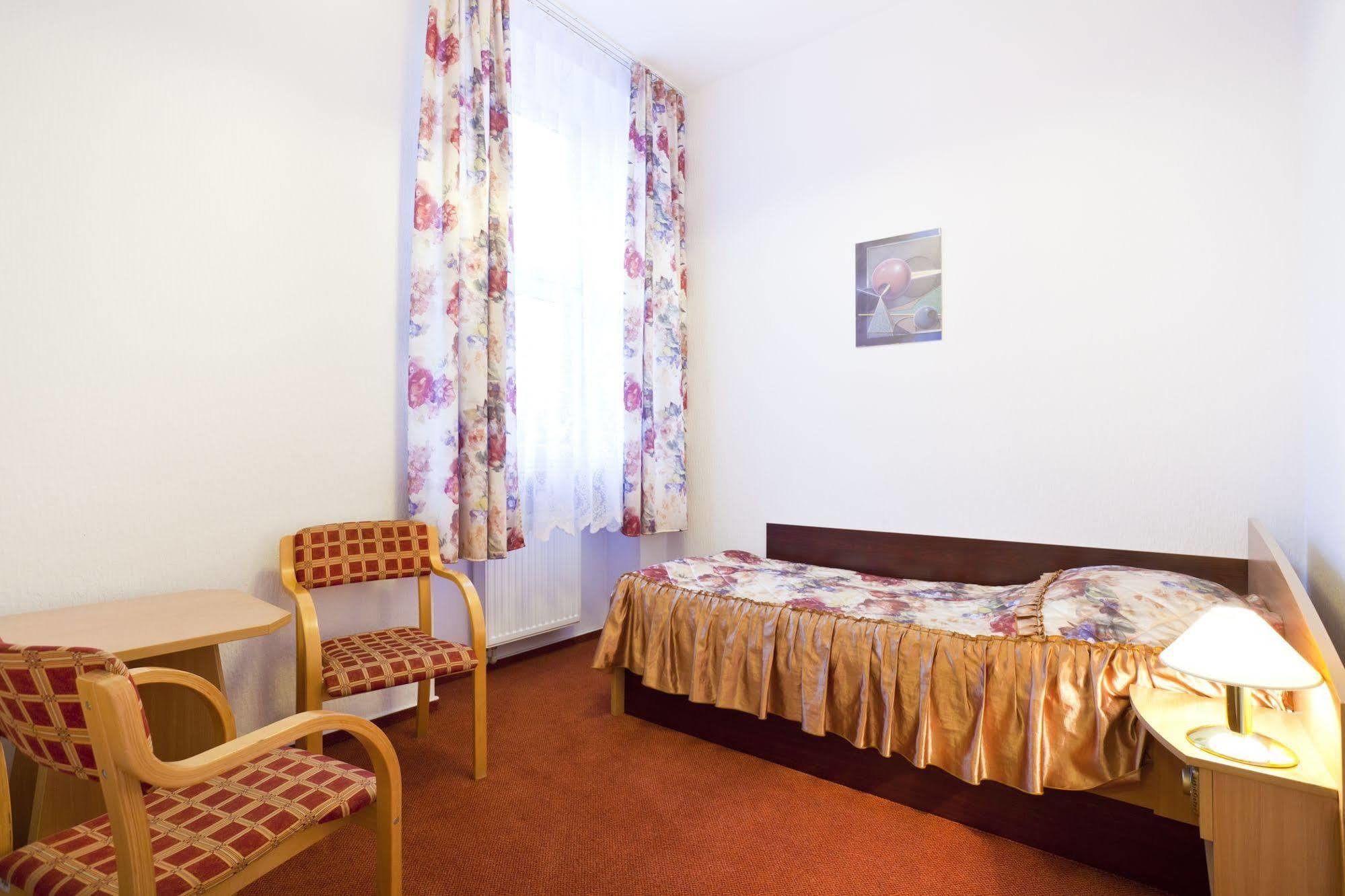 Aiden By Best Western Lodz Buitenkant foto